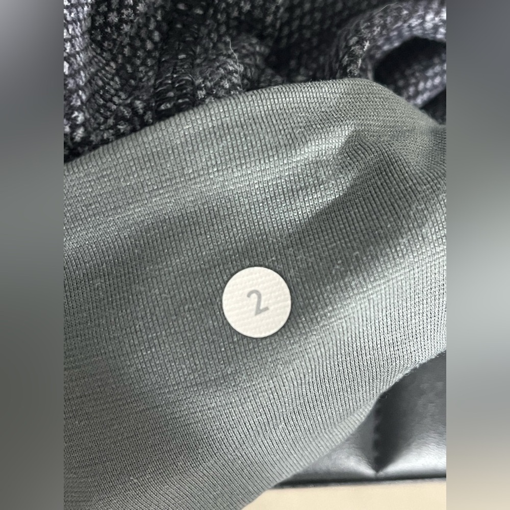 Lululemon 28" Wunder Under High Rise Leggings - Picture 6 of 6